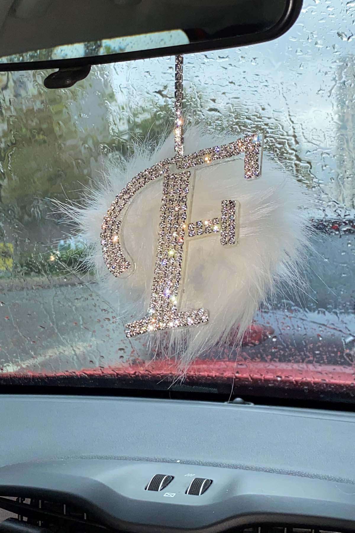 Swarovski Gümüş Taşlı Dikiz Ayna Kolye Süsü Beyaz Tüylü F Harfi