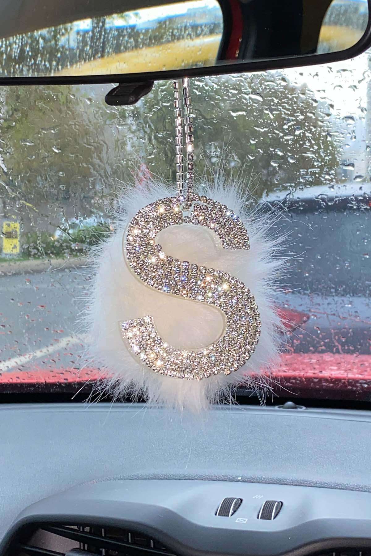 Swarovski Gümüş Taşlı Dikiz Ayna Kolye Süsü Beyaz Tüylü S Harfi