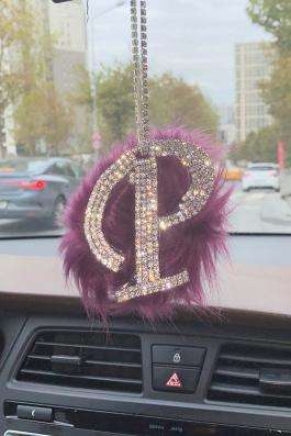 Swarovski Gümüş Taşlı Dikiz Ayna Kolye Süsü Mor Tüylü P Harfi